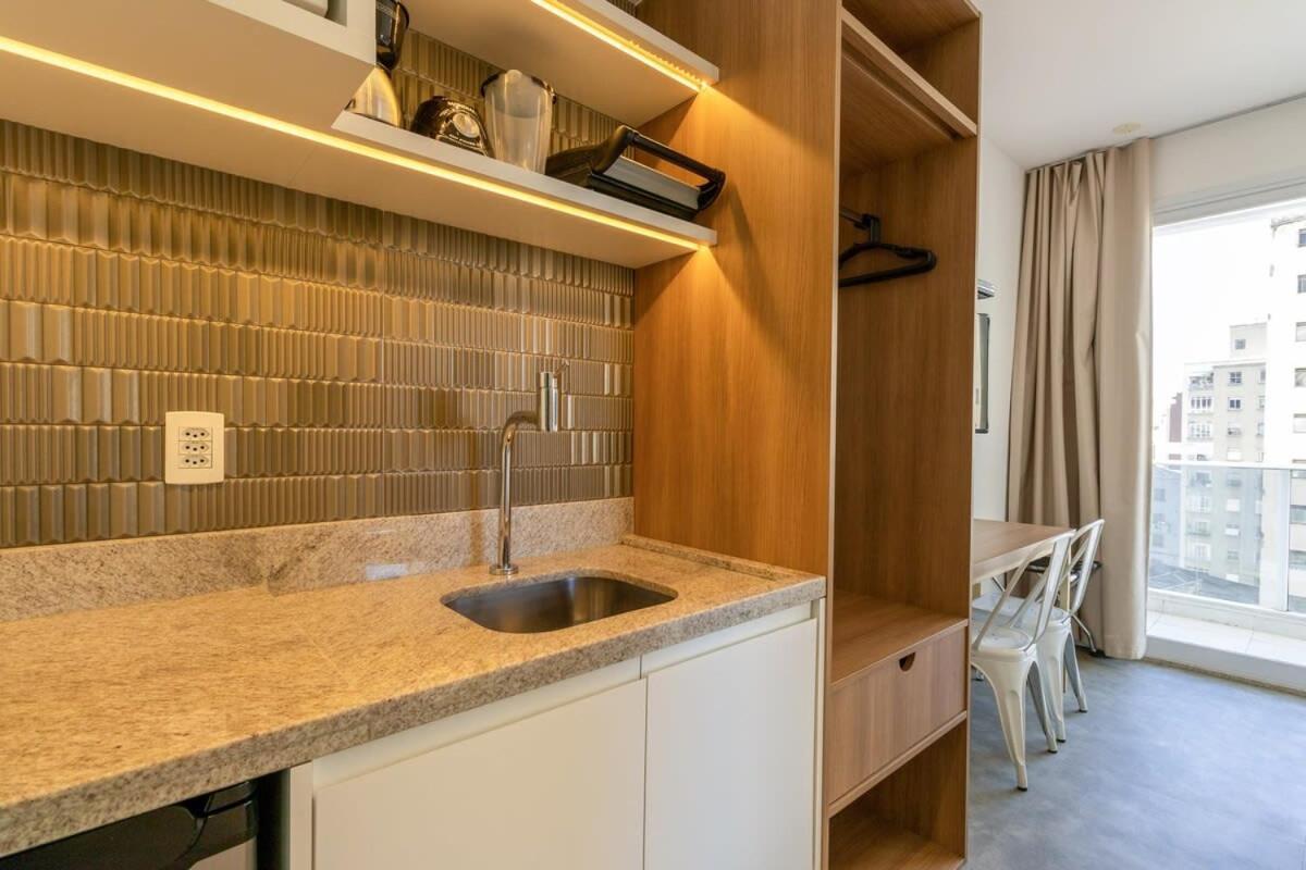 Apartamento Bhomy Centro - 200m A Pe Do Metro Lz910